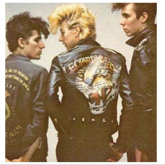 Ooh, ooh, ooh, ooh
Ooh, ooh, ooh, ooh - Picture 7 of 8